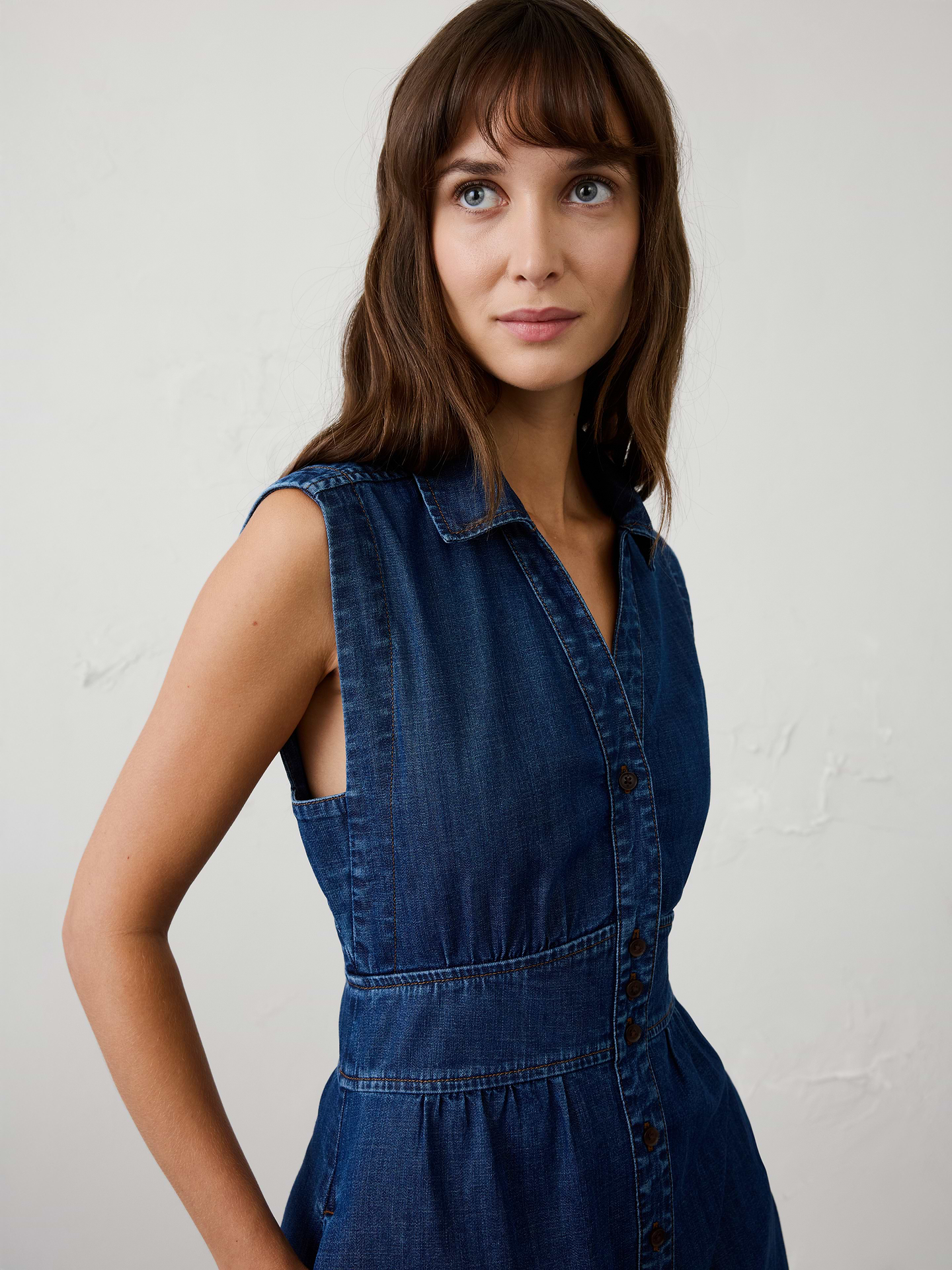 Image number 3 showing, Chambray Collared Button-Down Midi Dress