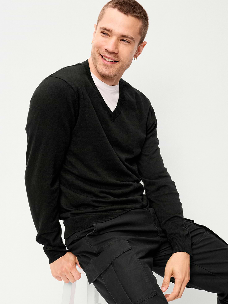 Image 3 of 4, V-Neck Sweater