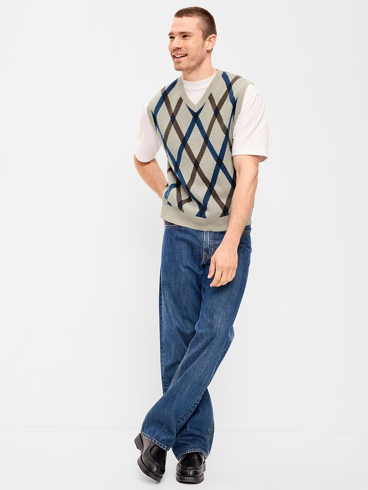 Image 3 of 4, SoSoft Lite Sweater Vest