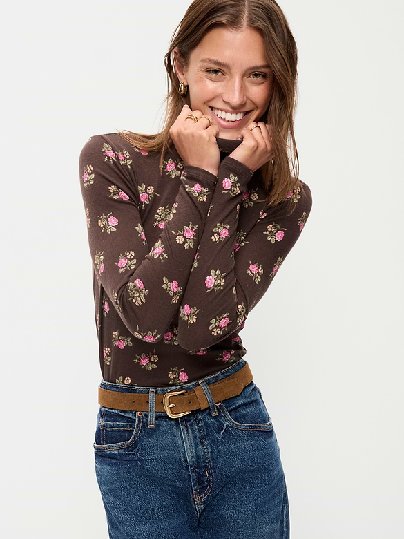 Slim-Fit Printed Turtleneck