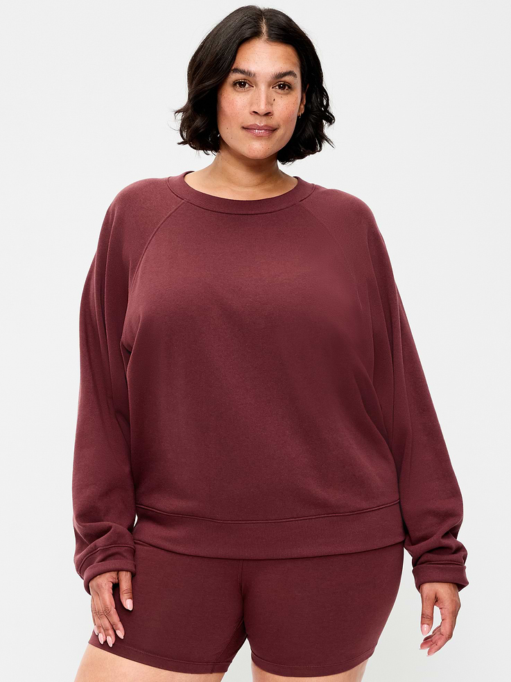 Image number 4 showing, Oversized Raglan Sweatshirt