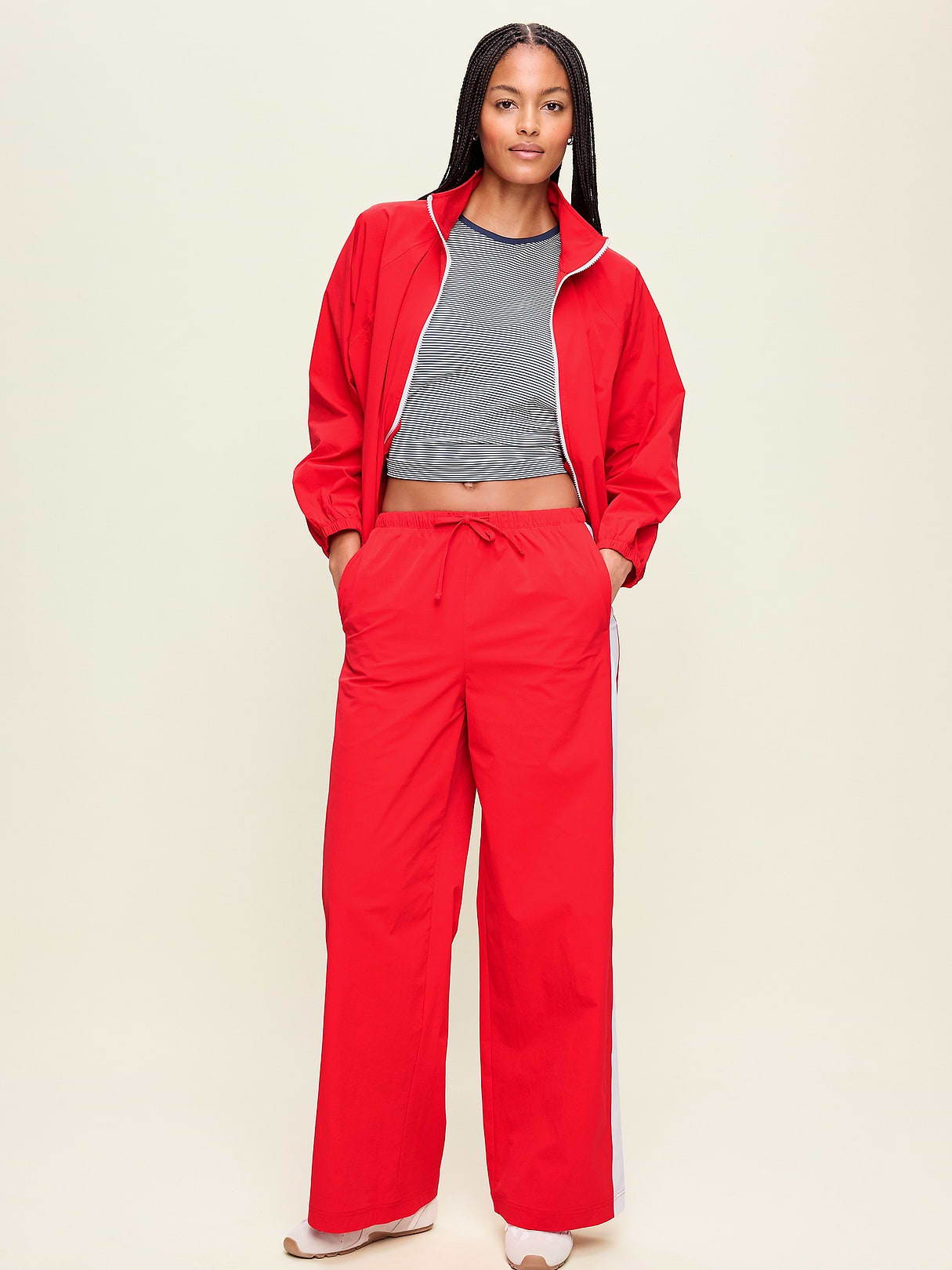 High-Waisted TrekTech Lightweight Woven Active Pants | Old Navy