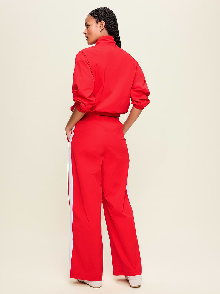 L'image numéro 3 présente Pantalon sport tissé léger à taille haute Tech Trek