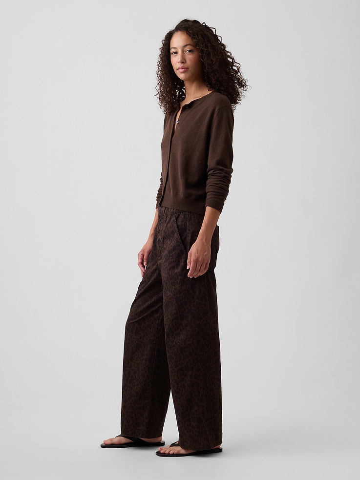 Image number 3 showing, Mid Rise Wide-Leg Khakis