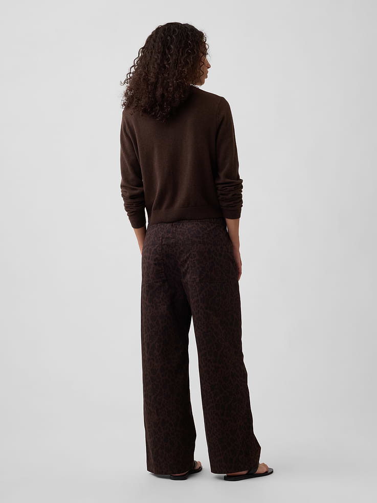 Image number 4 showing, Mid Rise Wide-Leg Khakis