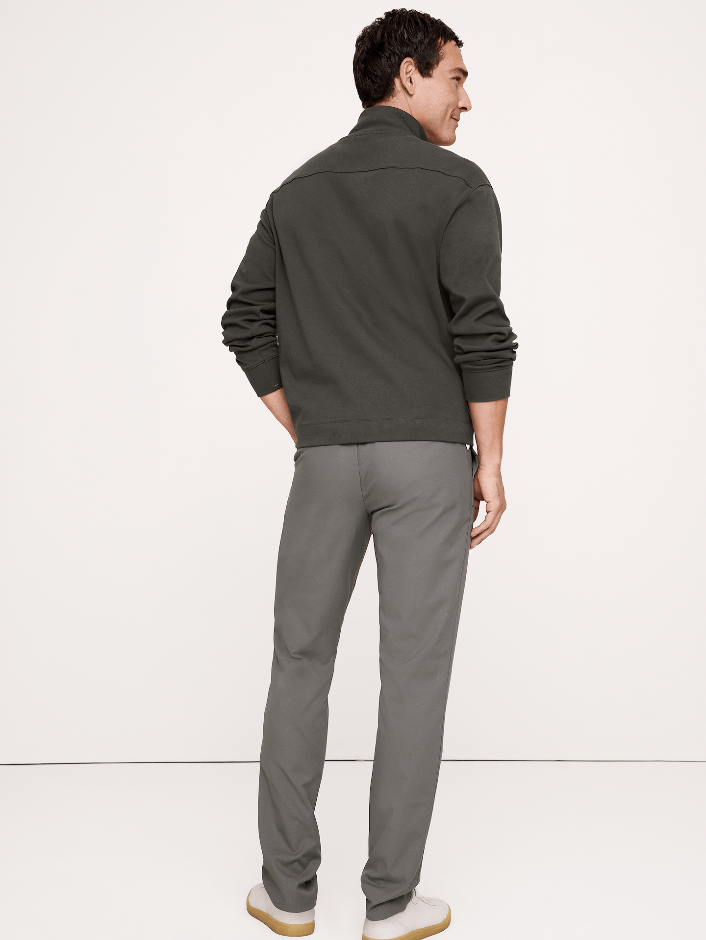 L'image numéro 2 présente Pantalon Performance athlétique étroit