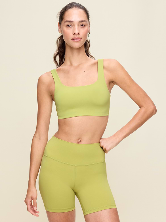 Light Support StudioSmooth Square-Neck Sports Bra