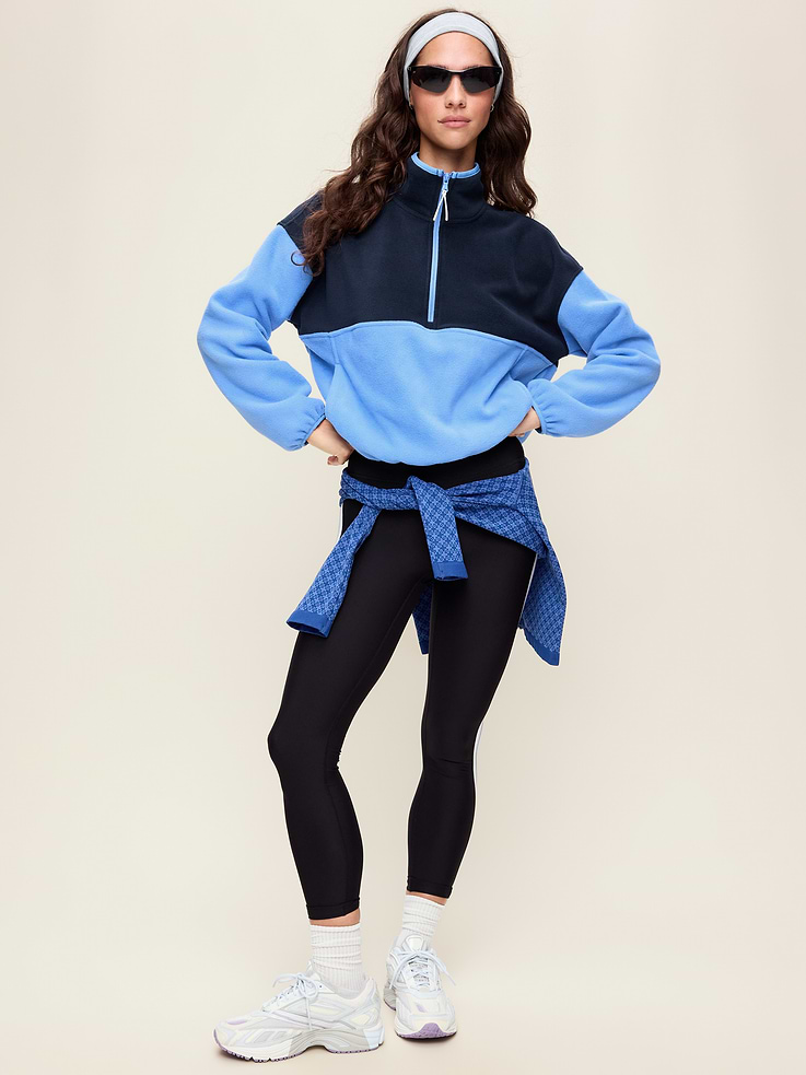 Image number 3 showing, Oversized Half-Zip Cropped Fleece Sweatshirt