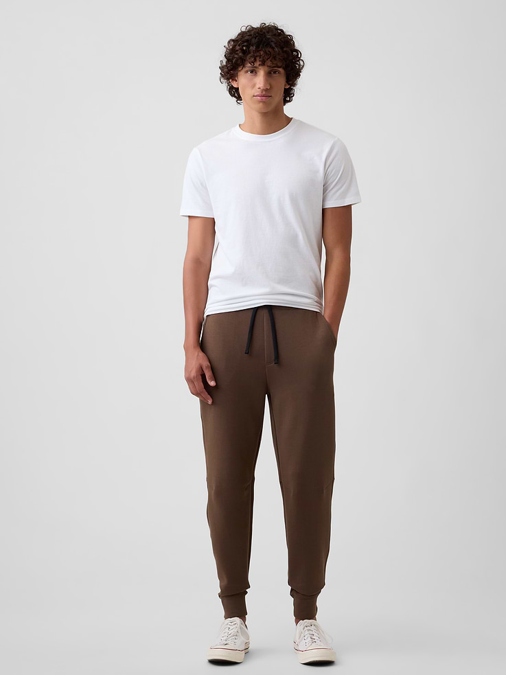 Image 2 of 6, GapFit Performance Joggers
