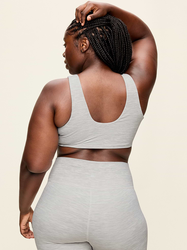 Image 8 of 9, Light Support StudioSmooth Twist-Front Sports Bra