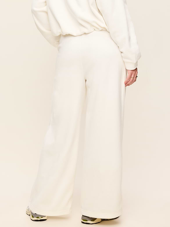 Extra High-Waisted Performance Fleece Wide-Leg Sweatpants