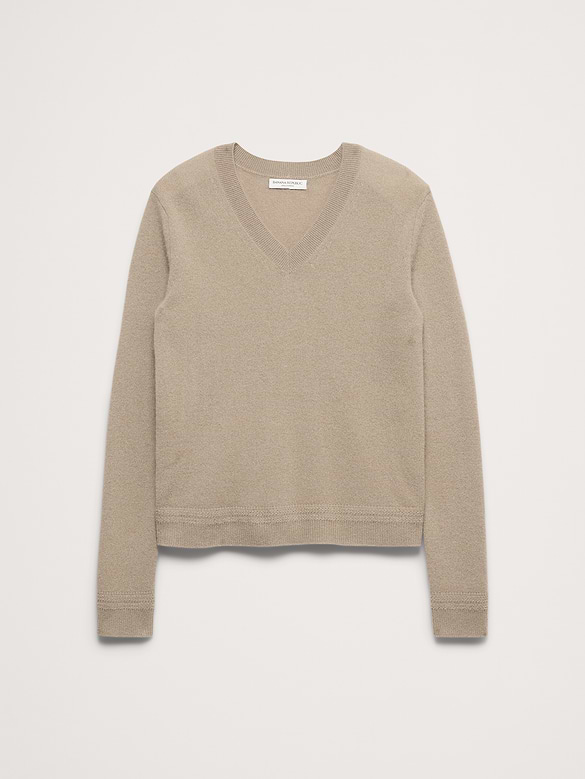 Lightweight Cashmere V-Neck Sweater