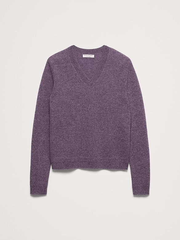 Lightweight Cashmere V-Neck Sweater
