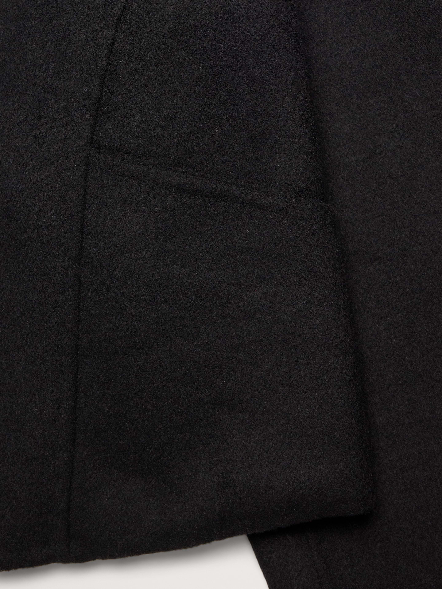 L'image numéro 6 présente Veste courte double face