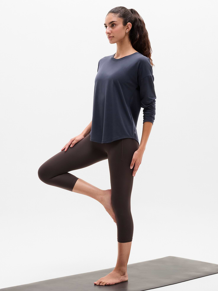 Image number 2 showing, Move With Ease Top