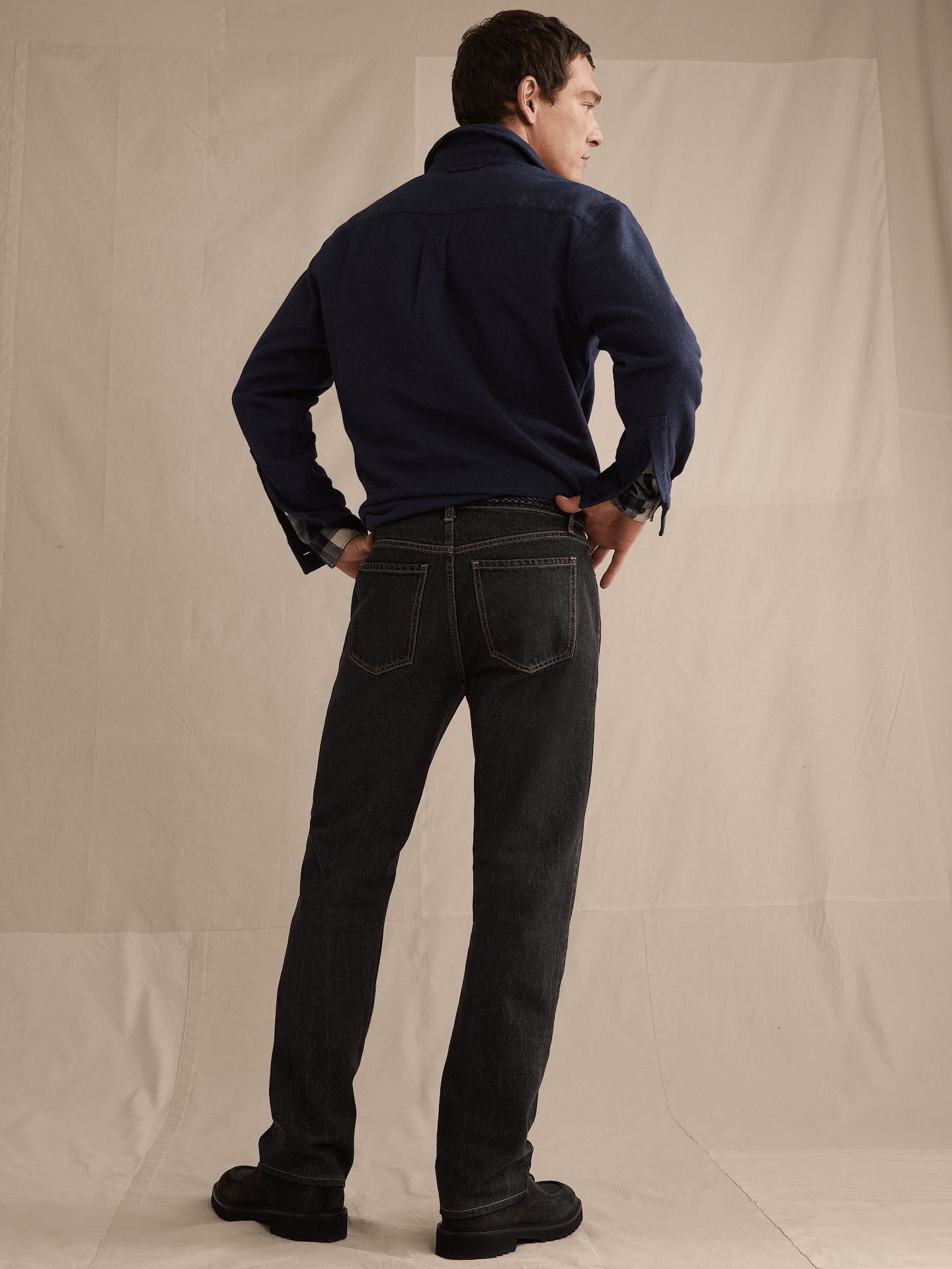 Image 2 of 8, Straight Authentic Jean