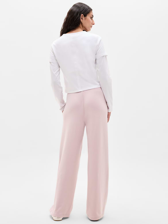 Coaster Luxe Straight Leg Pant