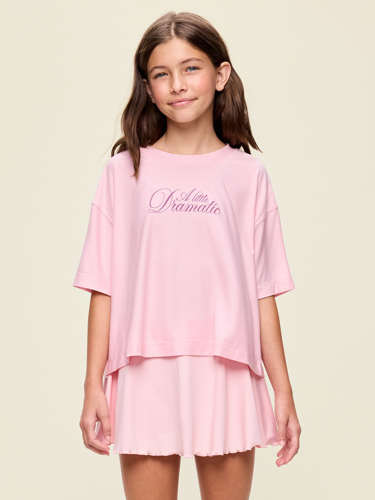 L'image numéro 1 présente T-shirt droit à manches courtes NuageSport pour fille