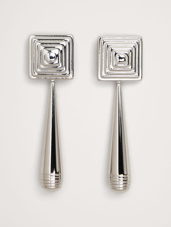 Iris Earrings By Heaven Mayhem