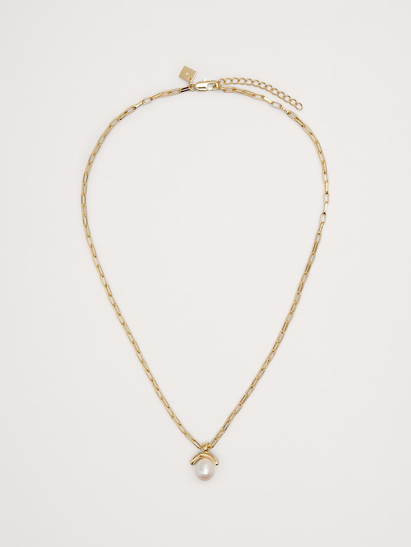 Collier à pendentif à perle