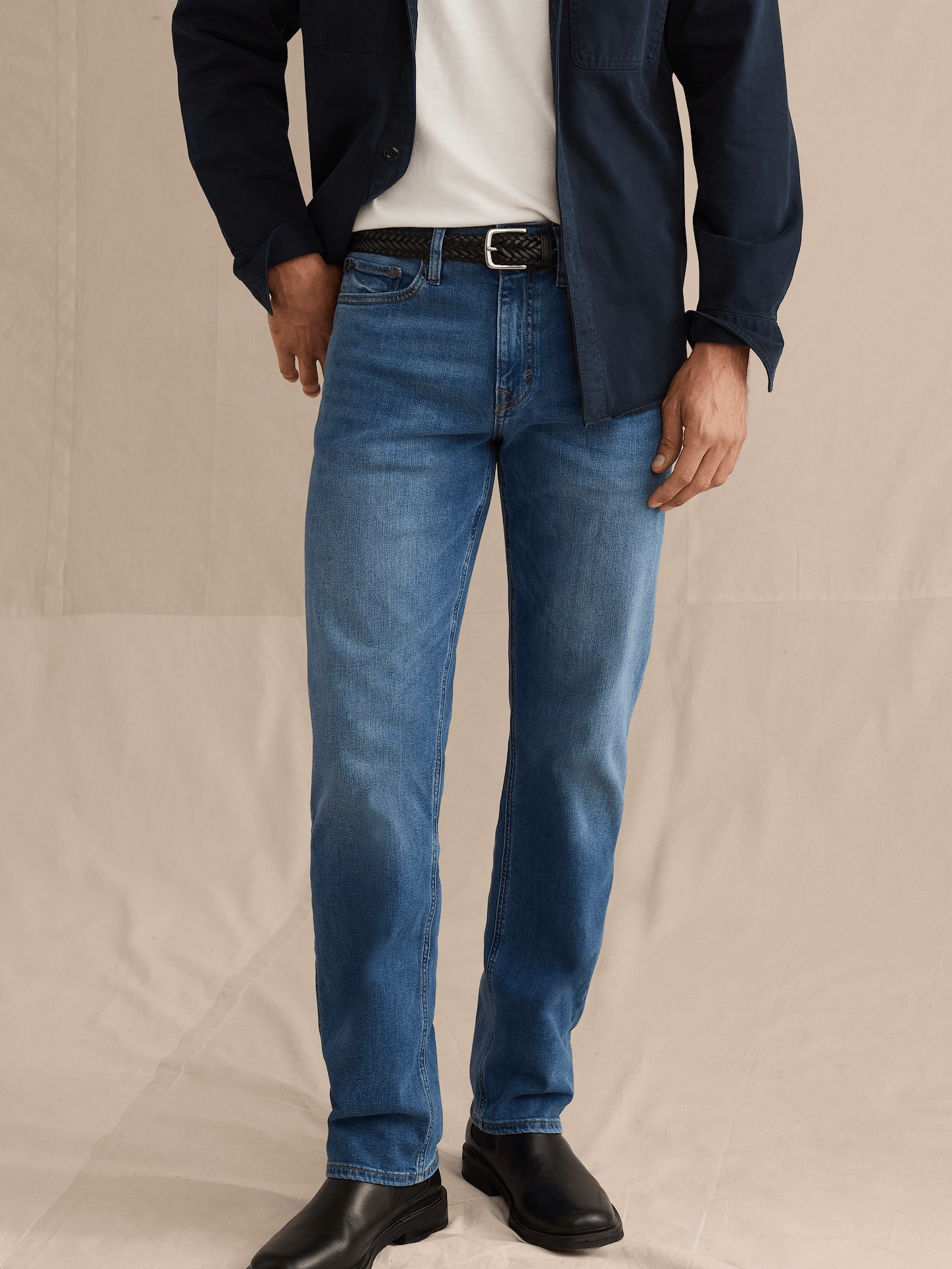 L'image numéro 3 présente Jean Voyageur luxueux à coupe étroite