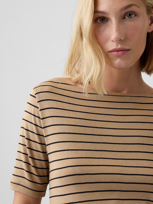 Modern Ribbed Boatneck Top