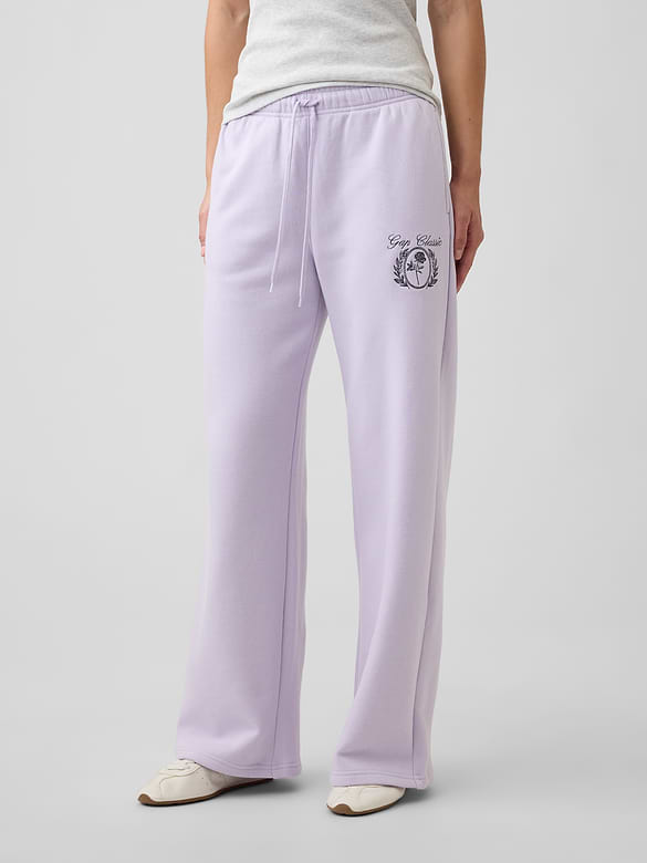 Relaxed Gap Graphic Straight-Leg Sweatpants