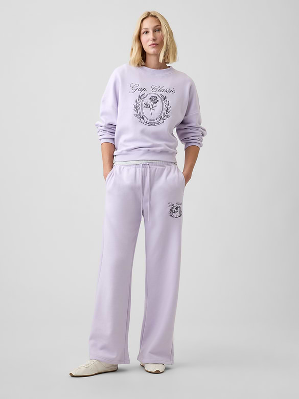 Relaxed Gap Graphic Straight-Leg Sweatpants