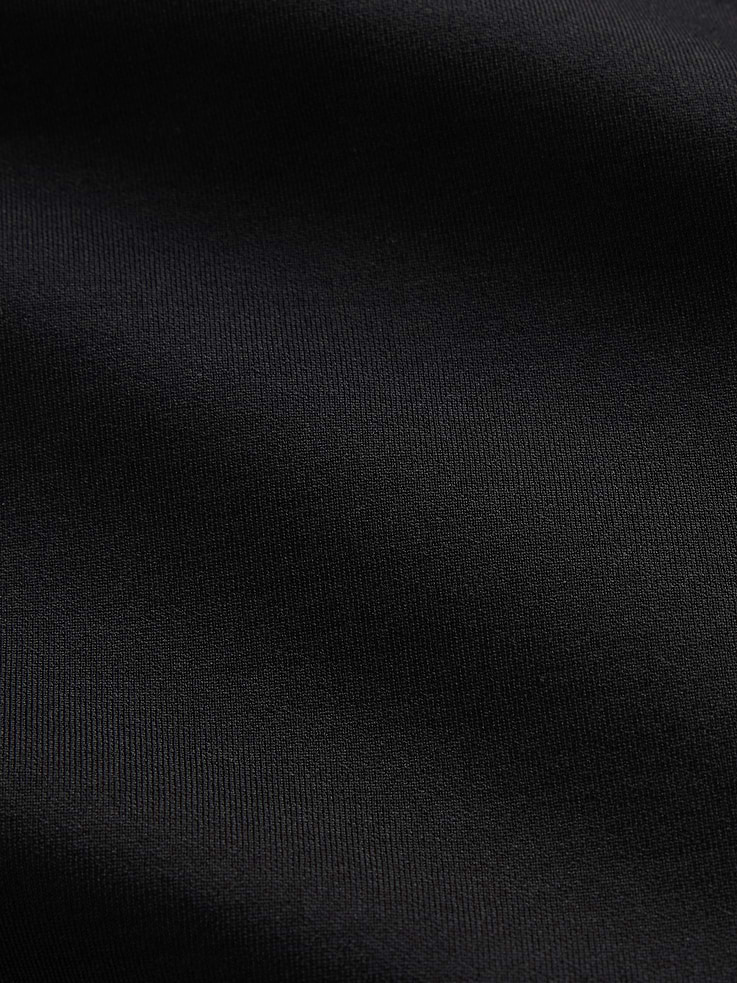 Image number 3 showing, GapFit Smooth Square-Neck Sports Bra