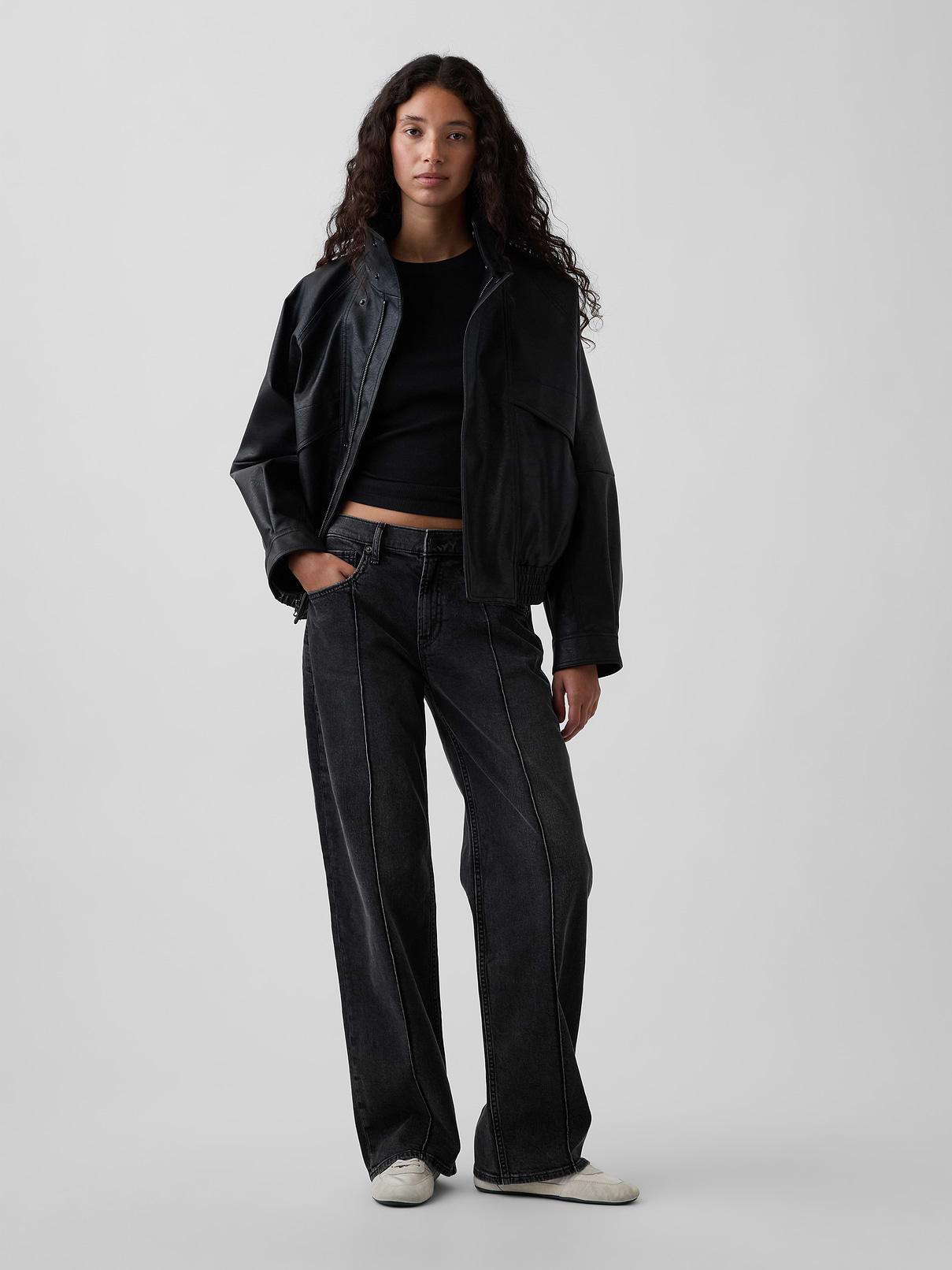 Low Rise '90s Loose Jeans