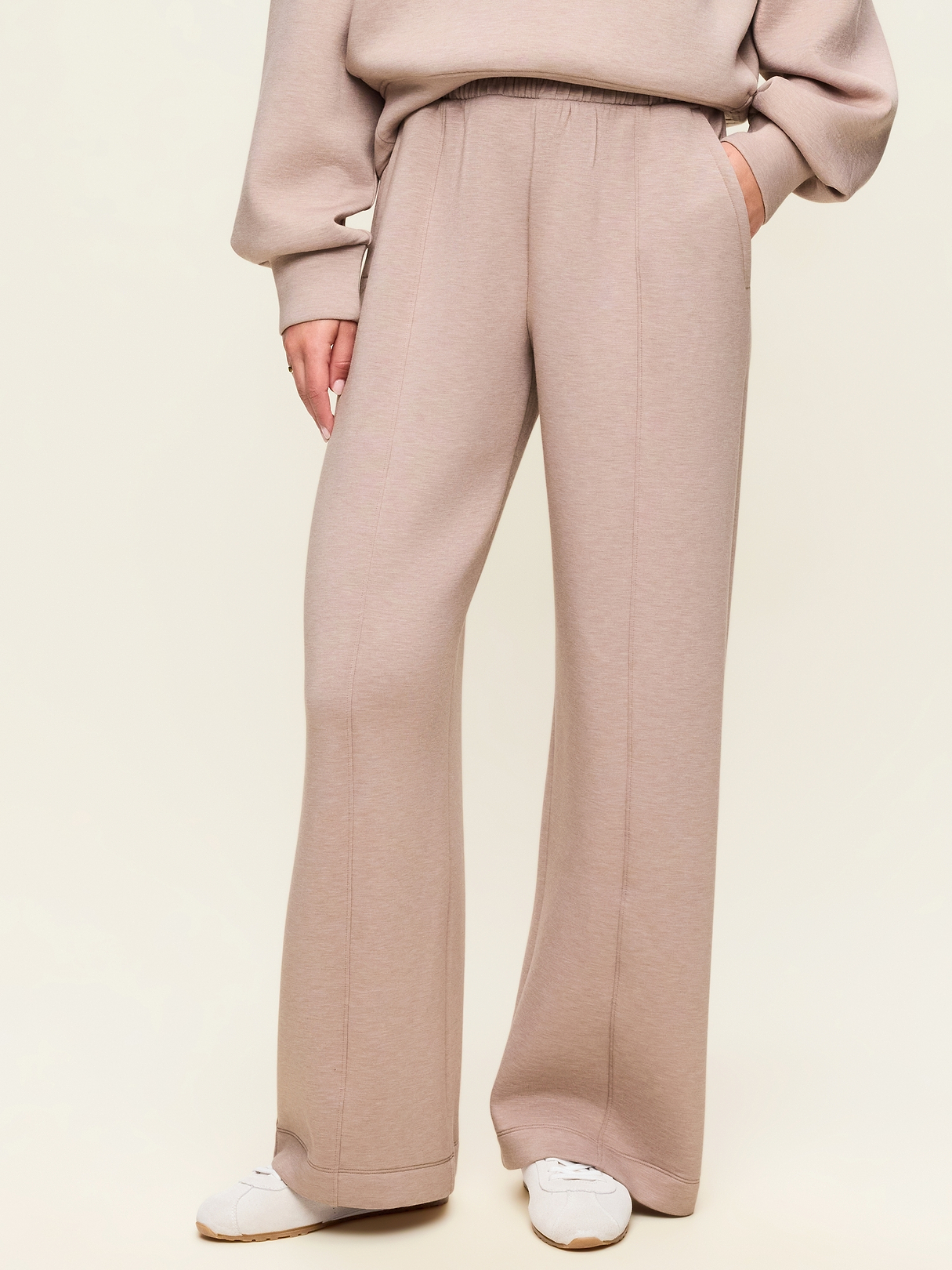 High-Waisted Bounce Fleece Wide-Leg Sweatpants | Old Navy