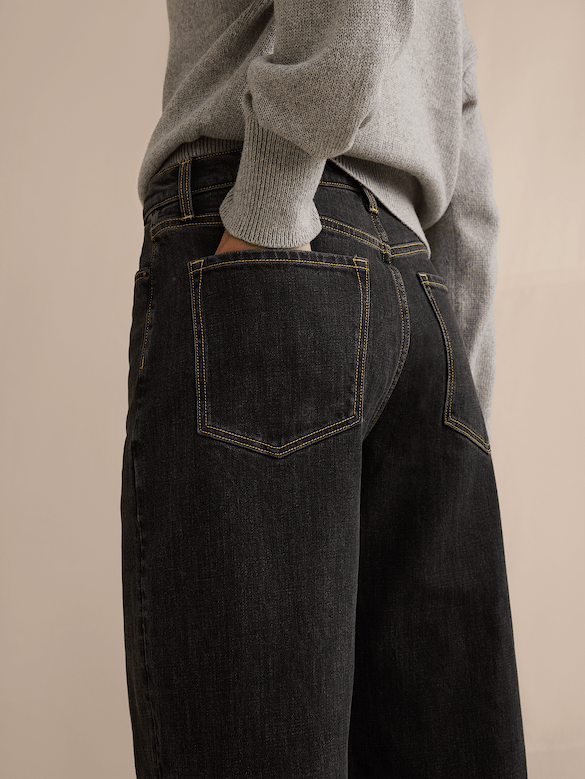 High-Rise Relaxed Wide-Leg Jean