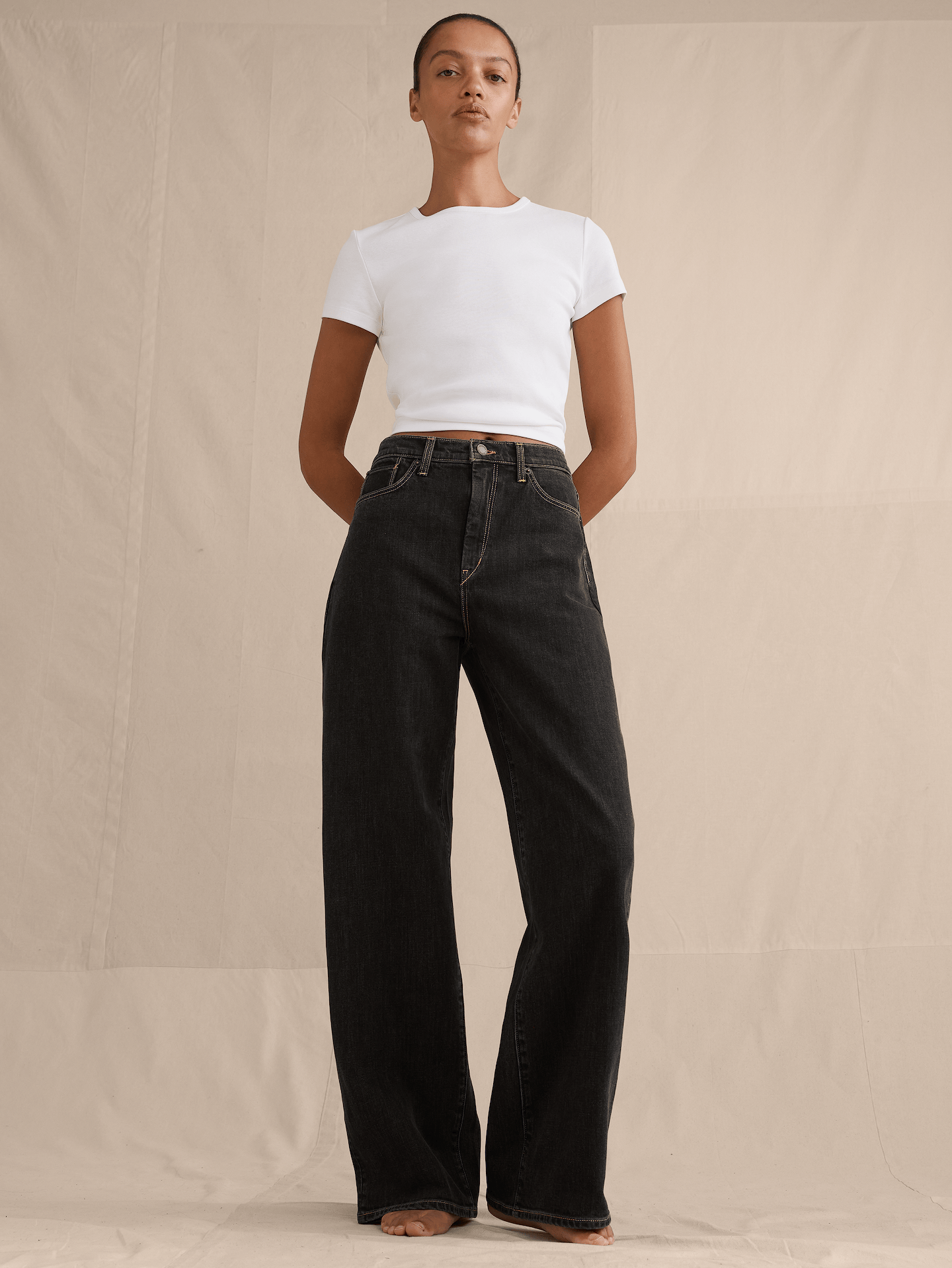 Image number 4 showing, High-Rise Relaxed Wide-Leg Jean