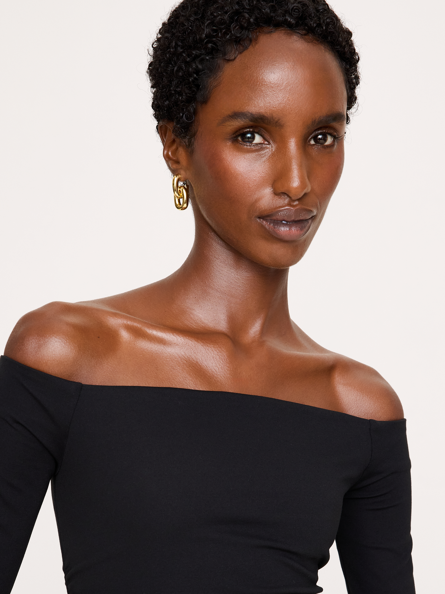 Image 4 of 5, Mini Kylie Earrings By Martha Calvo