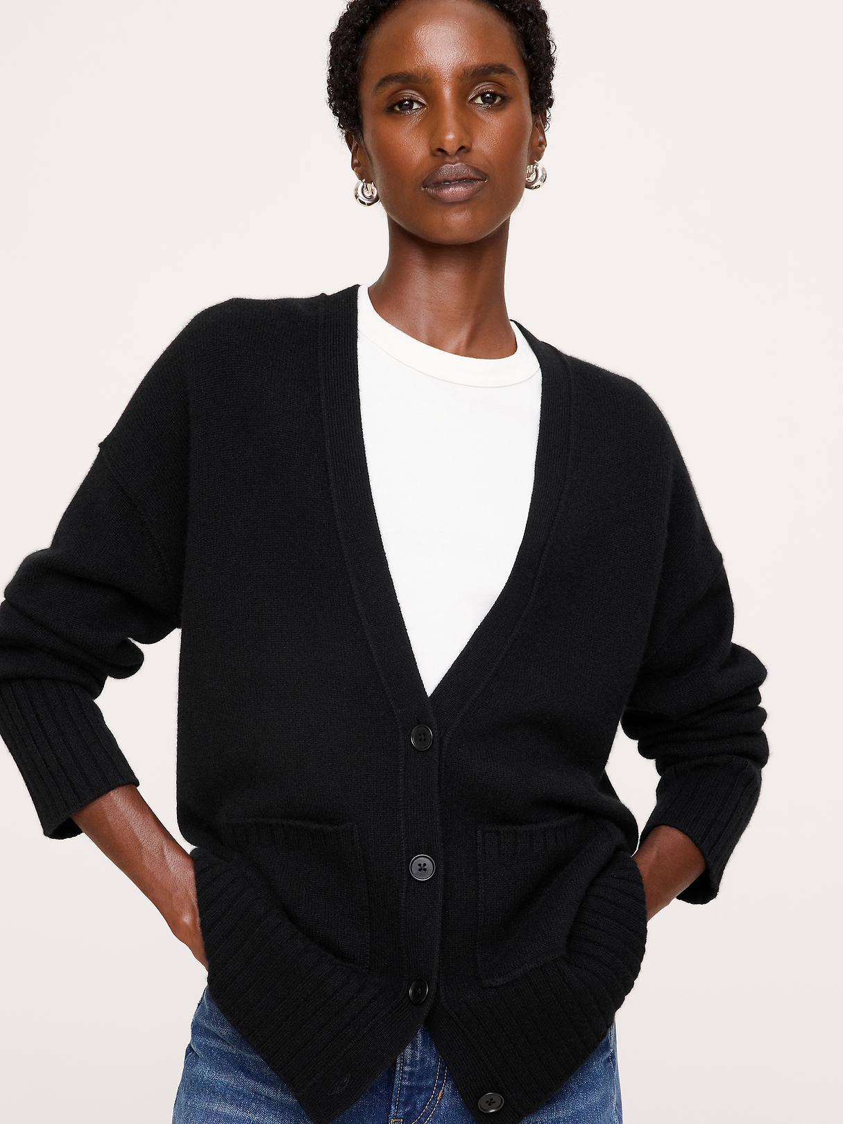 Oversized Cashmere Boyfriend Cardigan | Banana Republic