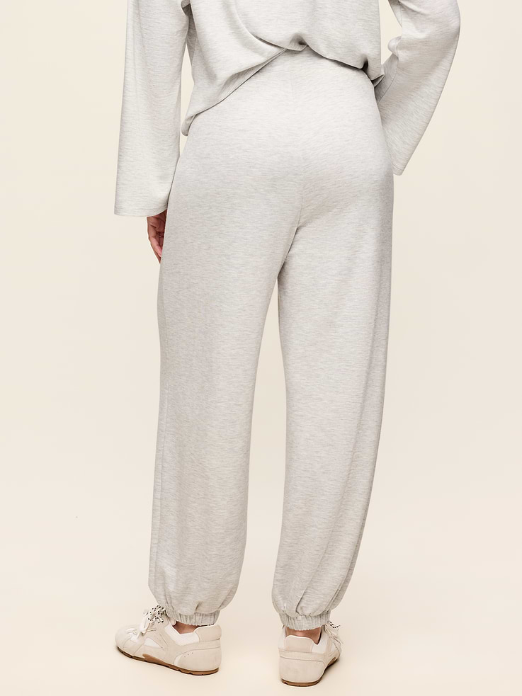 Image number 7 showing, Oversized Bounce Lite Bubble Jogger Sweatpants