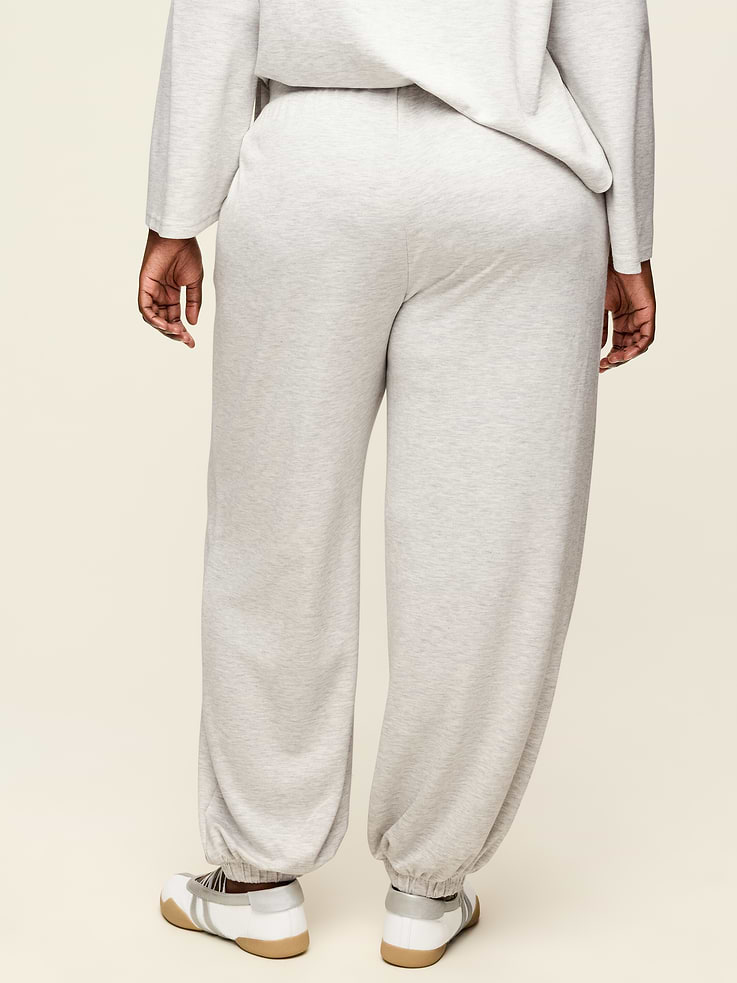 Image number 9 showing, Oversized Bounce Lite Bubble Jogger Sweatpants