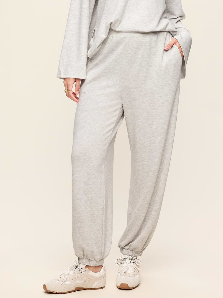 Image number 6 showing, Oversized Bounce Lite Bubble Jogger Sweatpants