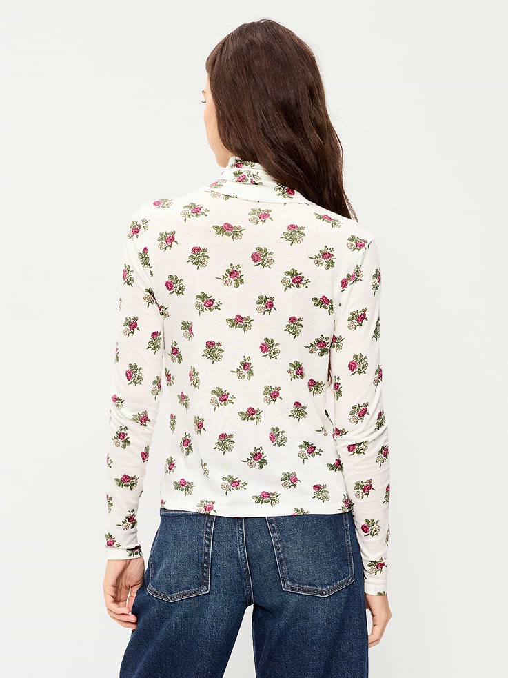 Image number 2 showing, Slim-Fit Printed Turtleneck