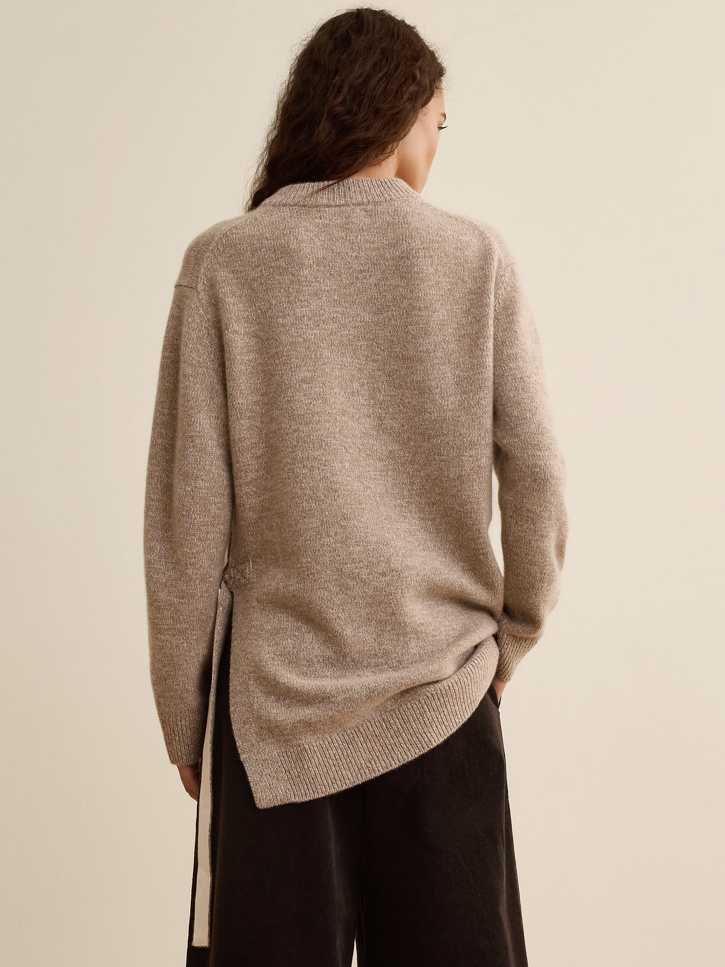 Image number 2 showing, Banana Republic x La Ligne | The Cashmere Utility Sweater