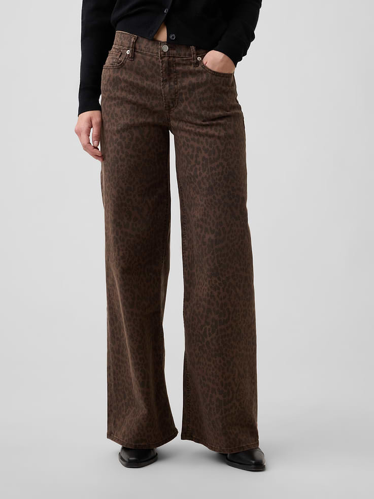 Image number 2 showing, Mid Rise Print Wide-Leg Jeans