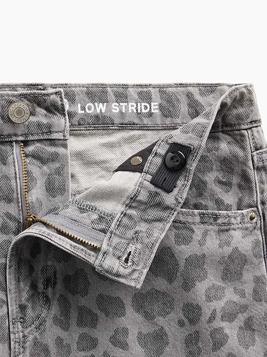 Image number 4 showing, Kids Low Rise Stride Leopard Wide-Leg Jeans