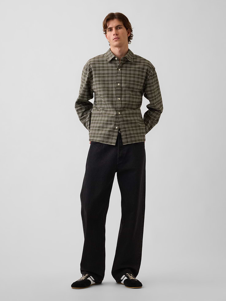 Image number 2 showing, Relaxed Crop Straight-Hem Oxford Shirt