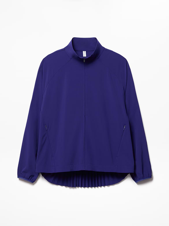 Featherweight Plissé Jacket