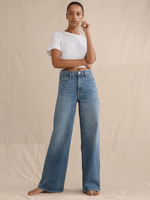 High-Rise Relaxed Wide-Leg Jean