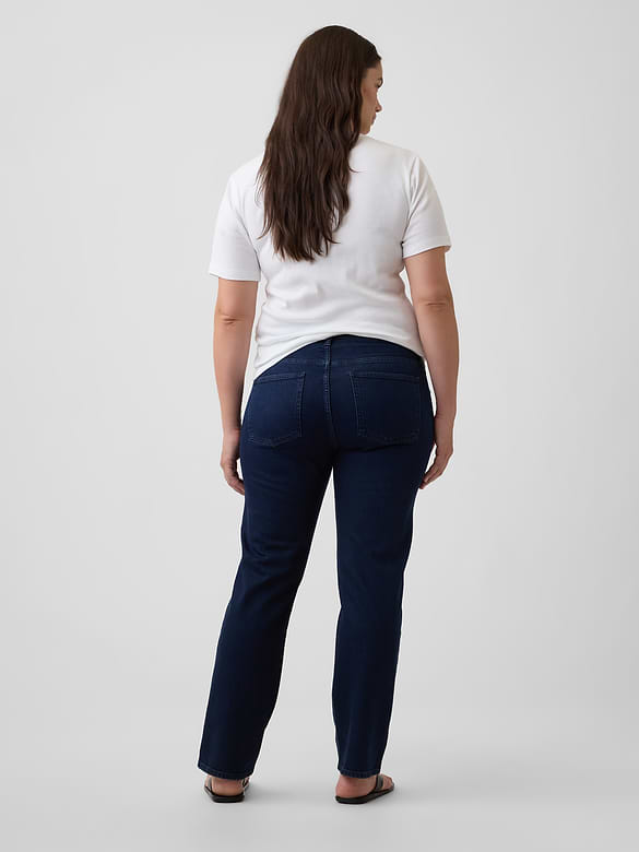 Mid Rise '90s Slim Straight Jeans