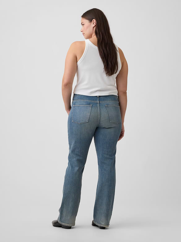 Mid Rise Boot Jeans