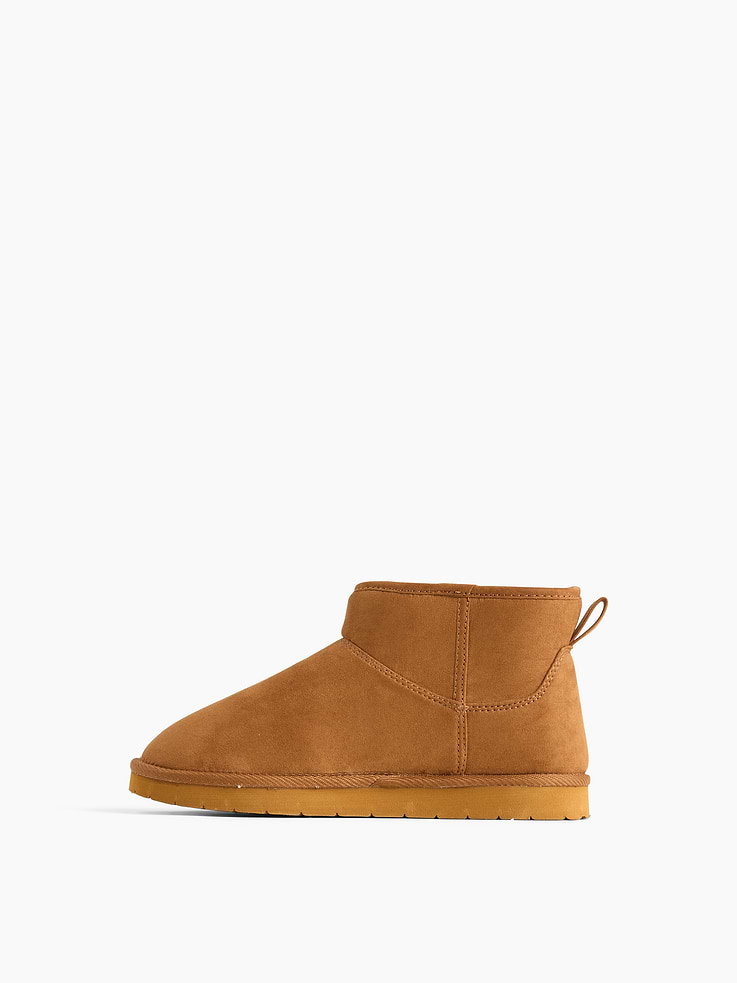 Image number 4 showing, Kids Sherpa-Lined Vegan Suede Boots