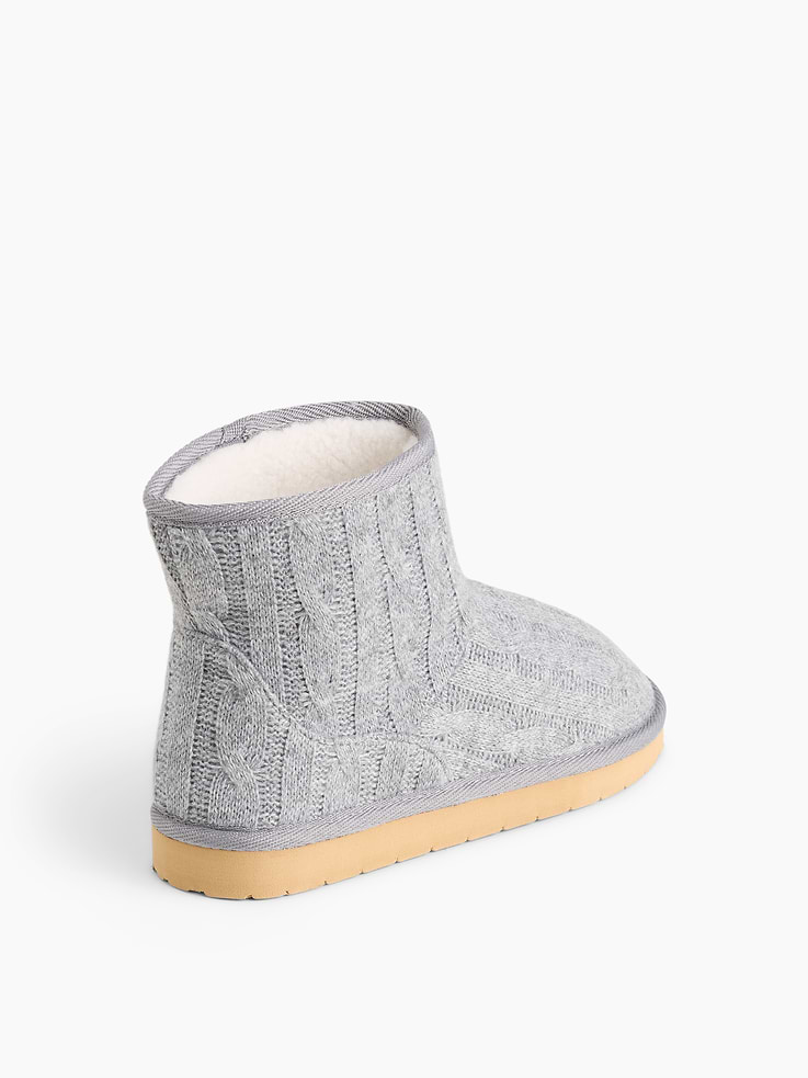 L'image numéro 3 présente Bottes en tricot avec doublure en sherpa pour Bébé