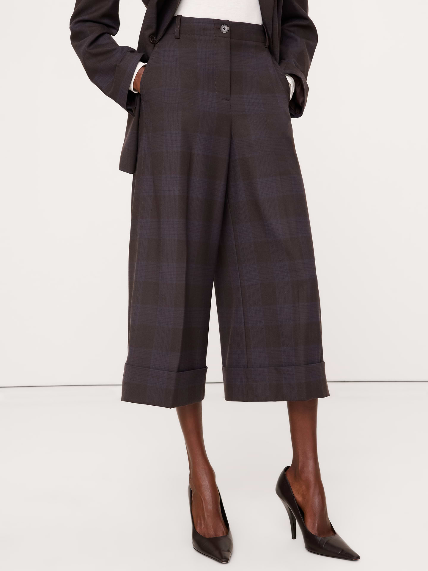 Image number 4 showing, High-Rise Twill Culotte